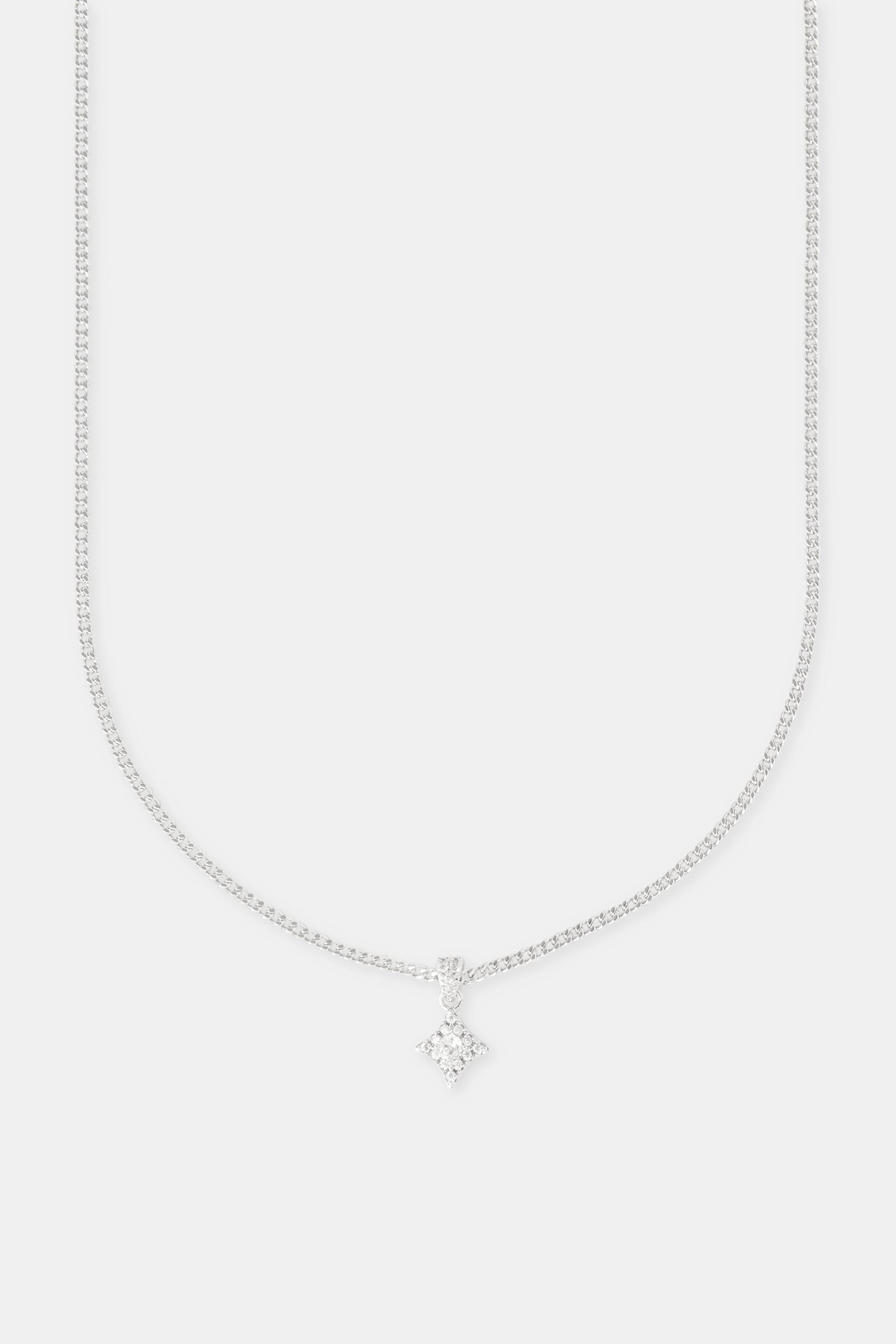 Halskette mit Mikro-Eisstern-Motiv – 10 mm